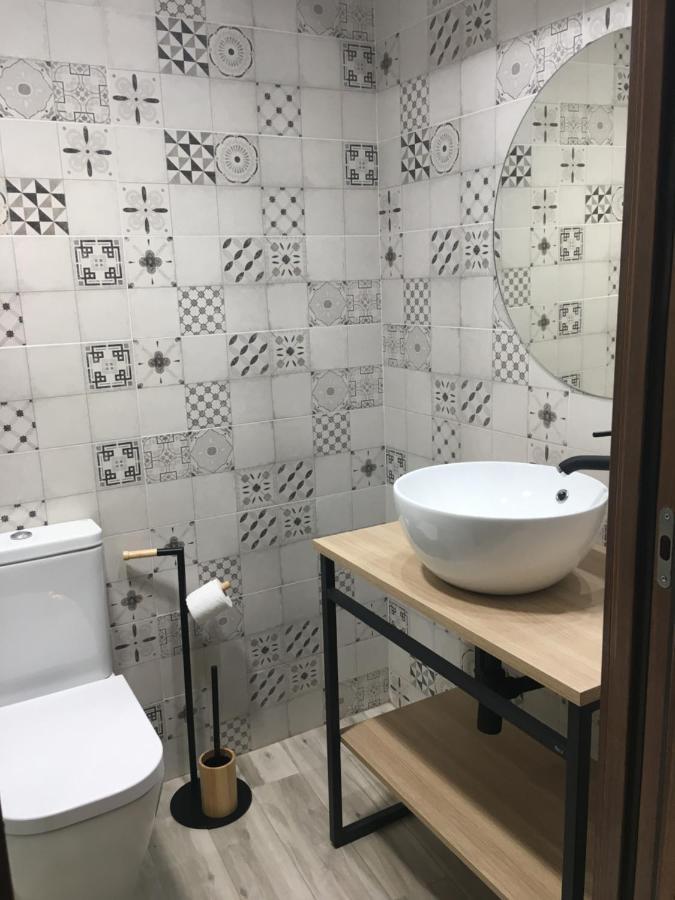 Apartamentos Bajo Pena Apartamentos Sanlorien El Pueyo de Araguás Esterno foto